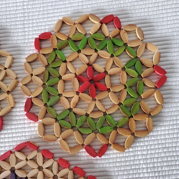 3 Vintage Wood Trivets Hot Plate Boho Multi Colour Wall Art Round Hexagon - Picture 4 of 8